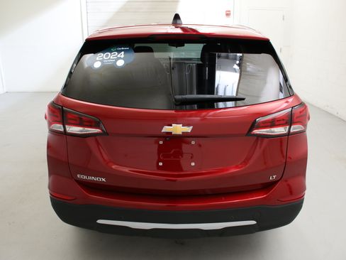Certified 2024 Chevrolet Equinox LT FWD image 7