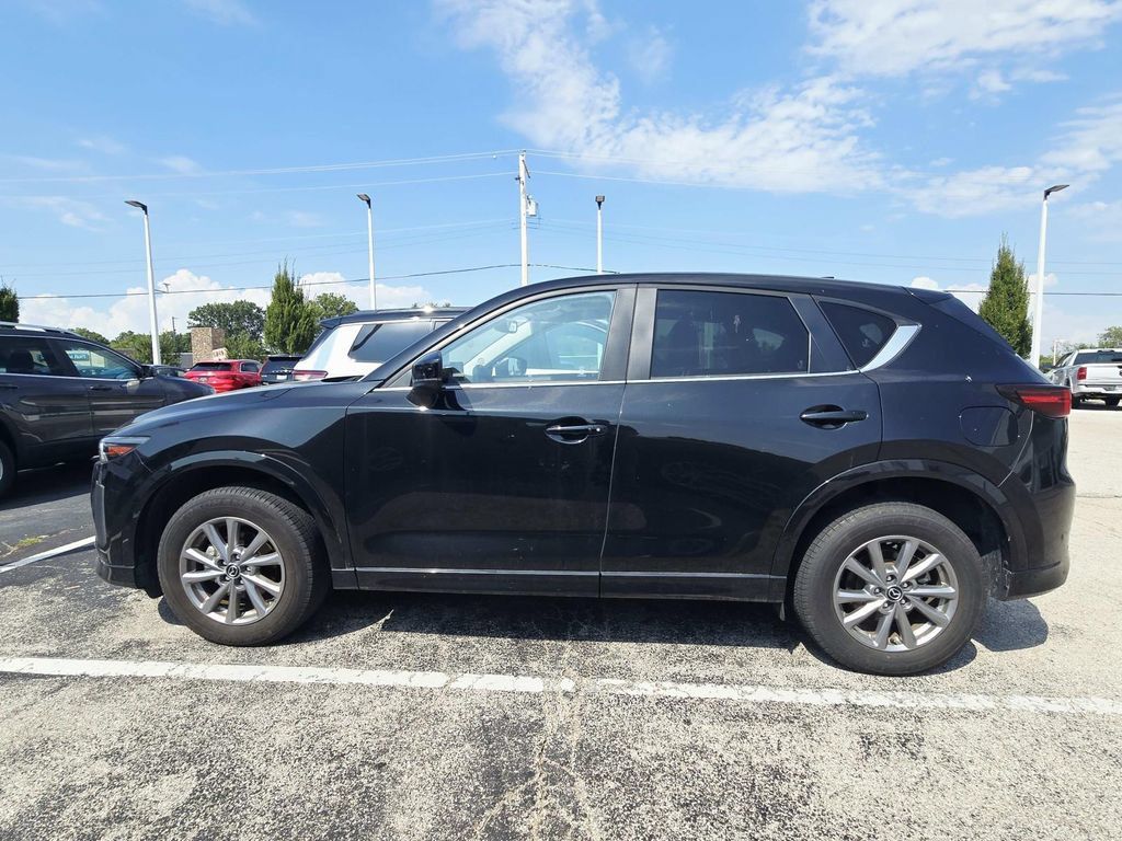 Used 2025 MAZDA CX-5 AWD 2.5 S w/ Preferred Package image 2