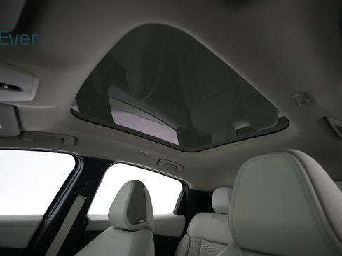 Used 2026 Nissan Leaf Platinum+ w/ Floor Mat Package (Platinum+) FWD image 28