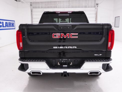 Used 2024 GMC Sierra 1500 SLT image 6