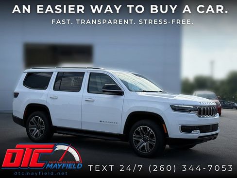 Used 2025 Jeep Wagoneer 4WD image 1