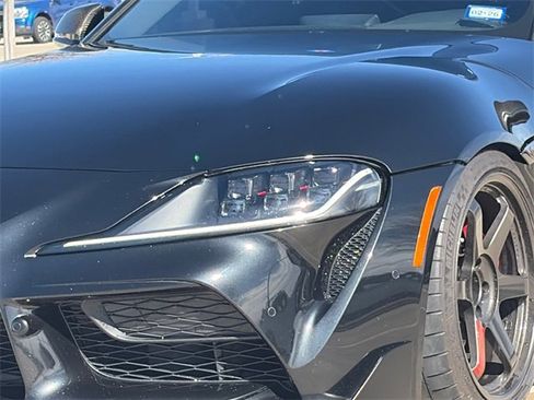 Used 2021 Toyota Supra Premium w/ Driver Assist Package image 4