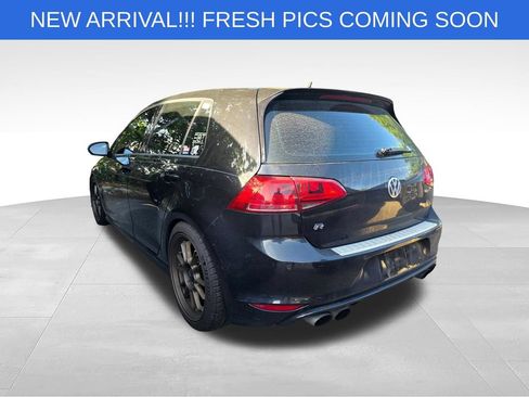 Used 2017 Volkswagen Golf R 4-Door AWD/4WD image 4