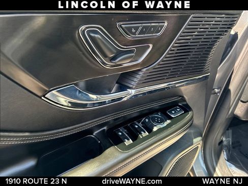 Certified 2022 Lincoln Corsair Reserve w/ Equipment Group 201A AWD/4WD image 14