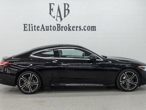 Used 2025 Mercedes-Benz CLE 300 4MATIC Coupe image 5