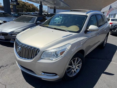 Used 2016 Buick Enclave Leather w/ Trailering Package FWD image 4