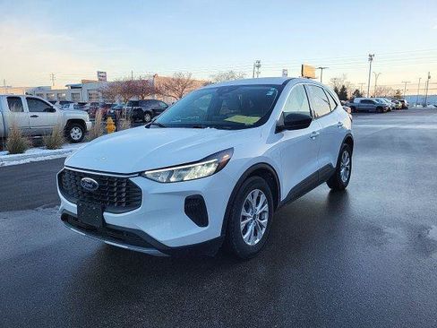Used 2023 Ford Escape Active image 7