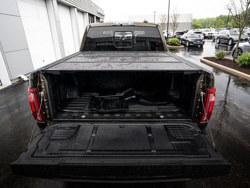 Used 2025 Ford F150 Raptor AWD/4WD image 27