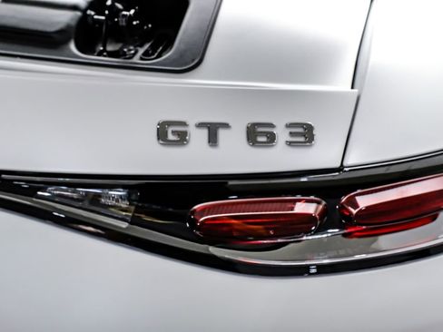 Used 2025 Mercedes-Benz AMG GT 63 image 43