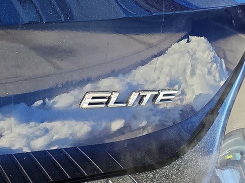 Used 2024 Honda Odyssey Elite image 39