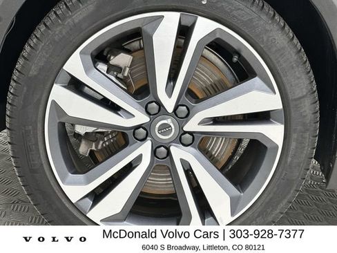 Used 2025 Volvo V60 B5 Cross Country Plus AWD/4WD image 10
