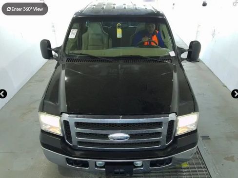 Used 2005 Ford F250 XL AWD/4WD image 3