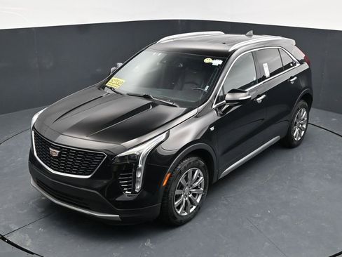 Used 2023 Cadillac XT4 Premium Luxury AWD/4WD image 40