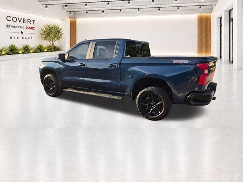 Used 2021 Chevrolet Silverado 1500 LT Trail Boss w/ Convenience Package II AWD/4WD image 8