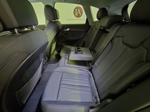 Certified 2025 Audi Q5 2.0T Premium Plus w/ Premium Plus Package image 15