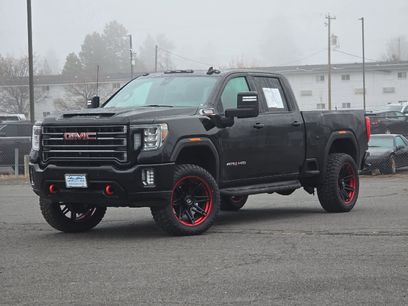 Used 2021 GMC Sierra 2500 AT4 w/ AT4 Preferred Package
