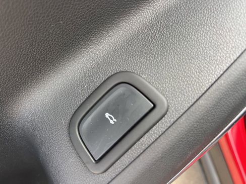 Used 2024 GMC Acadia Elevation w/ Trailering Package image 27