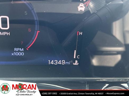 Used 2024 Chevrolet Trax RS w/ Driver Confidence Package image 19