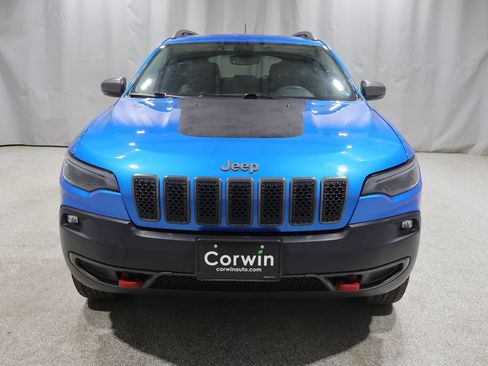 Used 2020 Jeep Cherokee Trailhawk w/ Comfort & Convenience Group AWD/4WD image 7