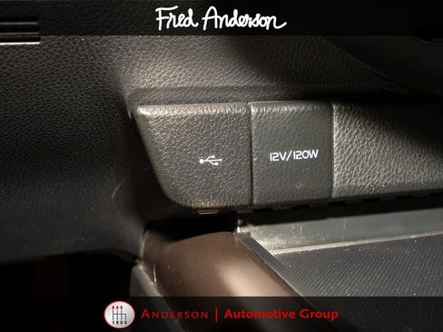 Used 2024 Toyota Camry SE FWD image 13