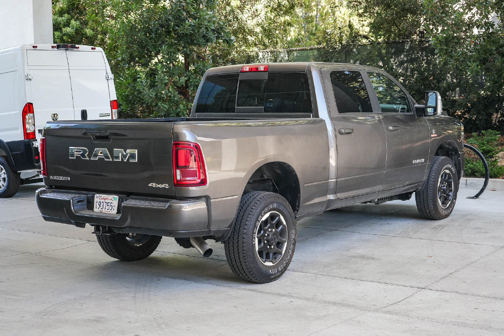 Used 2026 RAM 2500 Laramie AWD/4WD image 6