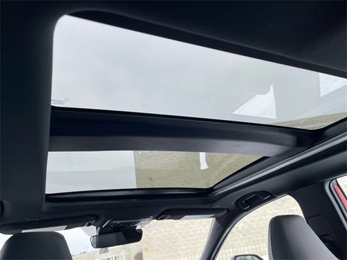 Used 2025 Toyota Camry XSE image 18