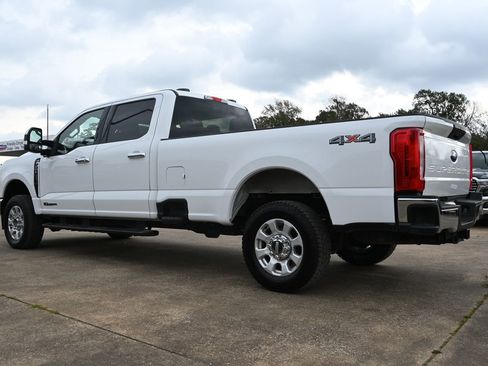 Used 2024 Ford F250 XLT image 2