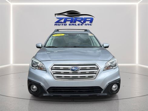 Used 2016 Subaru Outback 2.5i Limited AWD/4WD image 2
