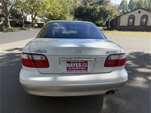 Used 2000 MAZDA Millenia FWD image 4