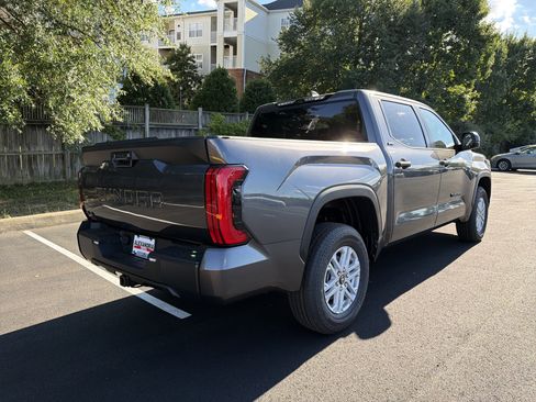 New 2026 Toyota Tundra SR5 AWD/4WD image 4