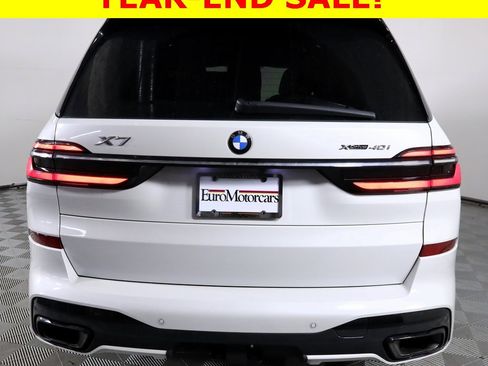 Used 2023 BMW X7 xDrive40i w/ Executive Package image 5