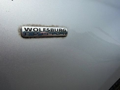 Used 2009 Volkswagen Jetta Wolfsburg Edition FWD image 11