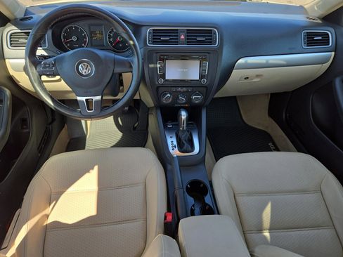 Used 2014 Volkswagen Jetta SE image 14