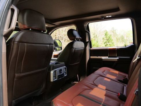 Used 2020 Ford F250 King Ranch w/ FX4 Off-Road Package image 26