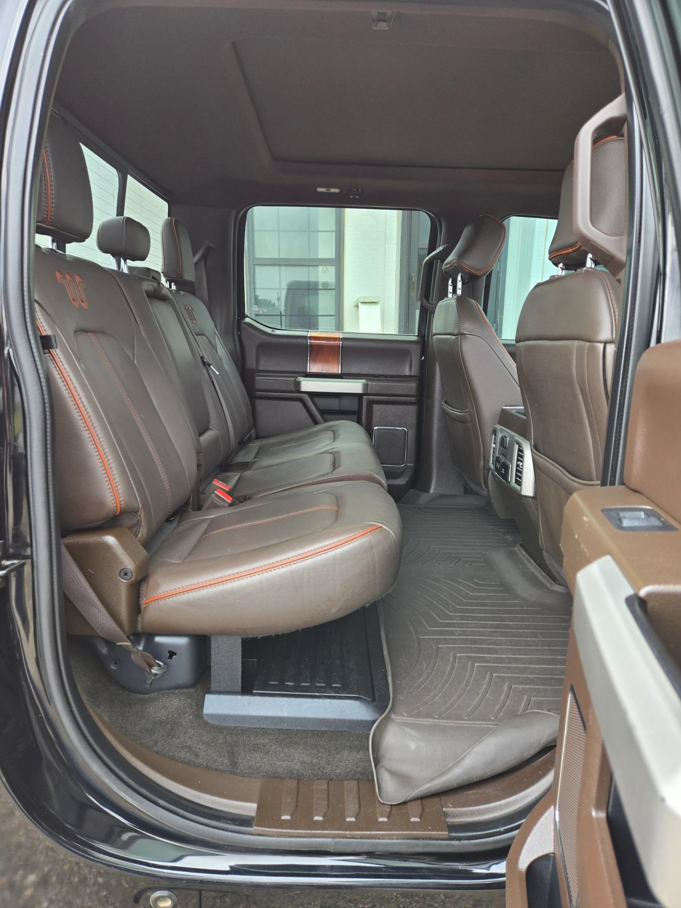 Used 2017 Ford F250 King Ranch w/ King Ranch Ultimate Package AWD/4WD image 14