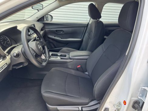 Used 2025 Nissan Sentra S FWD image 20