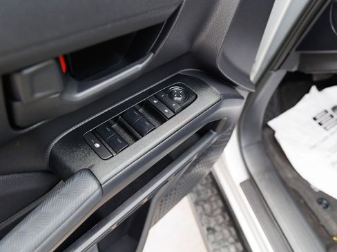 Used 2025 Toyota 4Runner SR5 image 41