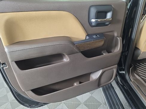 Used 2018 GMC Sierra 1500 Denali image 32