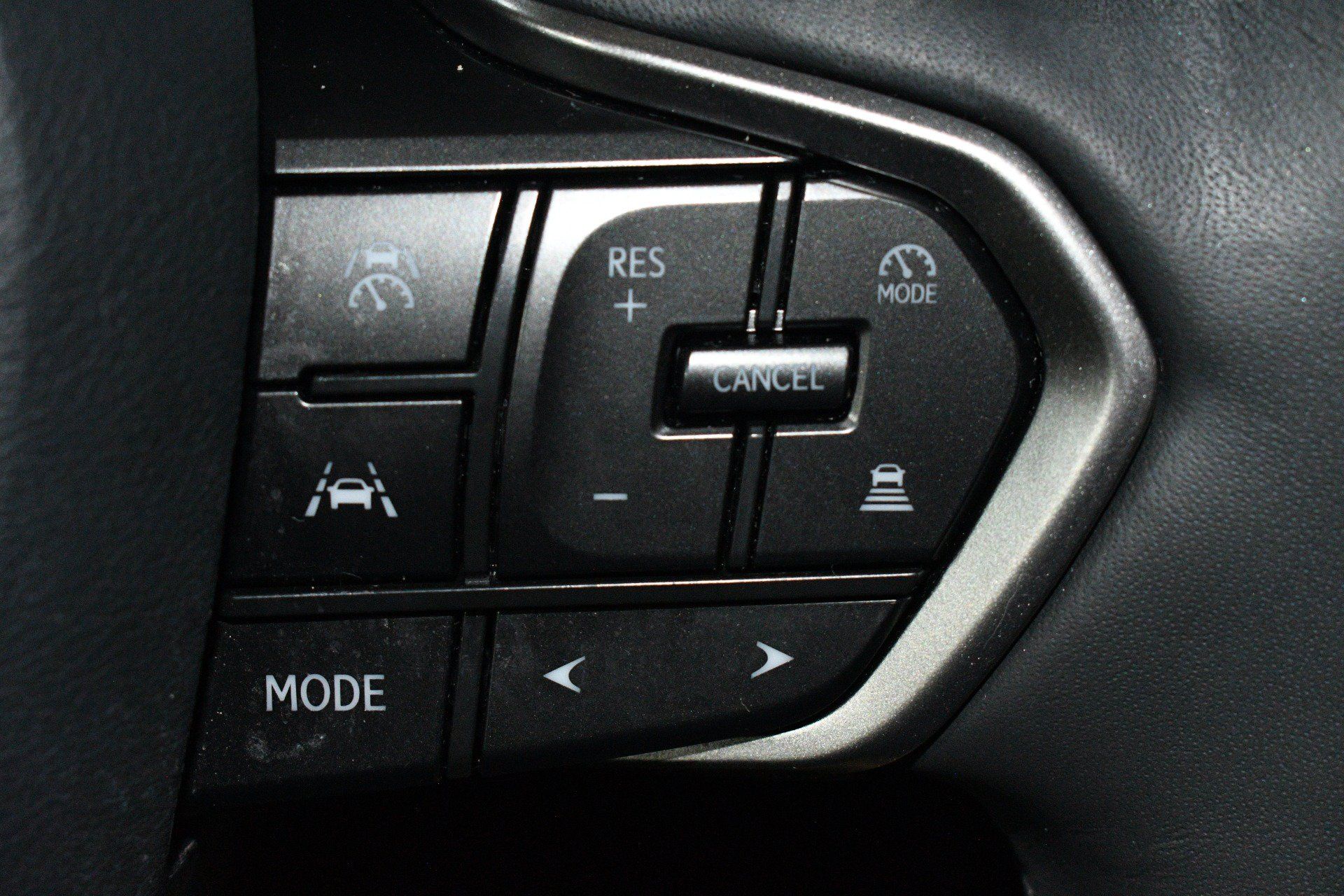 Used 2025 Lexus RX 350 Premium w/ Convenience Package FWD image 28