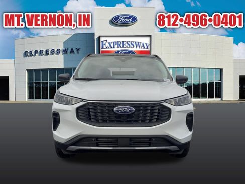 New 2026 Ford Escape Active FWD image 3