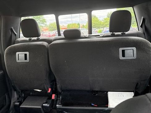 Used 2018 Ford F150 XLT w/ Equipment Group 302A Luxury AWD/4WD image 12