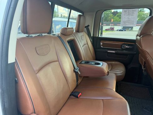 Used 2018 RAM 1500 Laramie Longhorn w/ Convenience Group AWD/4WD image 22