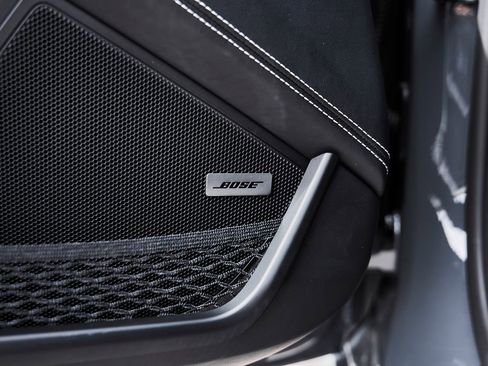 Used 2025 Porsche 911 GT3 RWD image 37