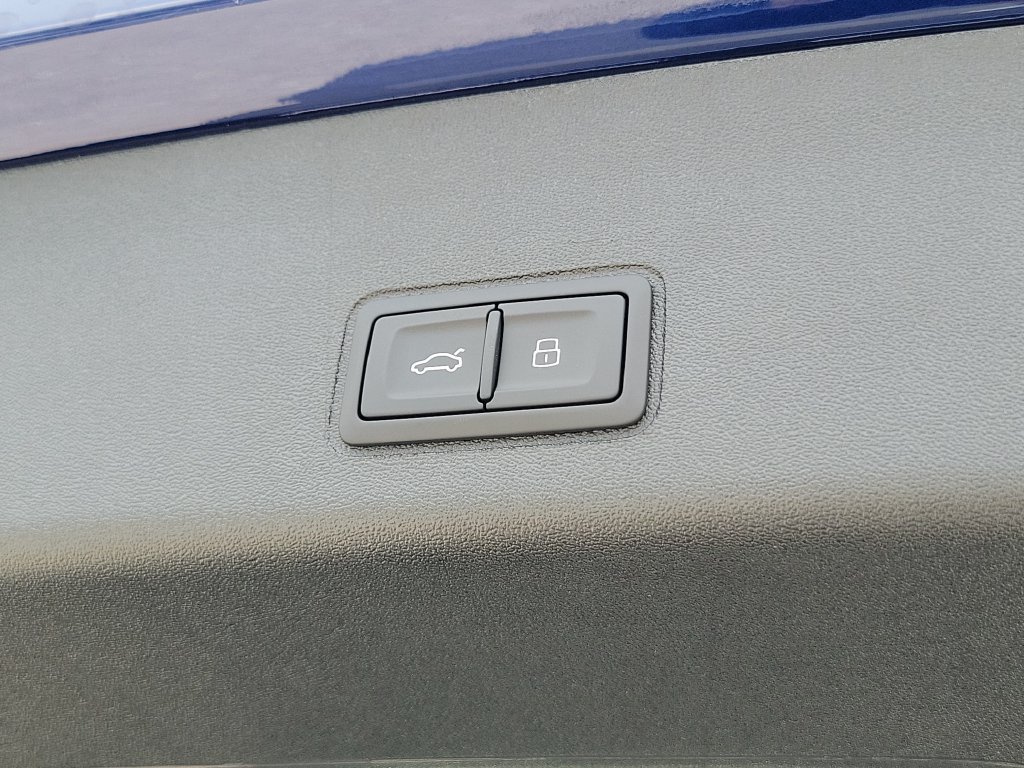 New 2026 Audi Q3 quattro 2.0T AWD/4WD image 15