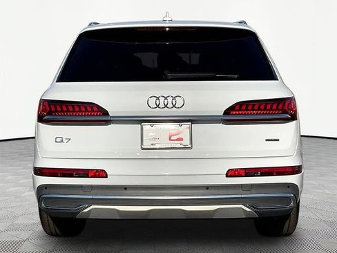Used 2023 Audi Q7 2.0T Premium Plus w/ Premium Plus Package AWD/4WD image 6