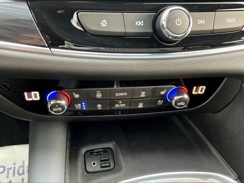 Used 2021 Buick Enclave Premium w/ LPO, Cargo Package image 32
