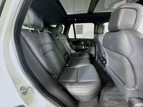 Used 2022 Land Rover Range Rover P525 Westminster Edition image 26