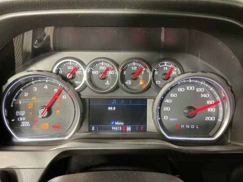 Used 2020 Chevrolet Silverado 1500 LT Trail Boss w/ Midnight Edition AWD/4WD image 16