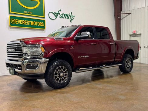 Used 2021 RAM 3500 Limited image 2