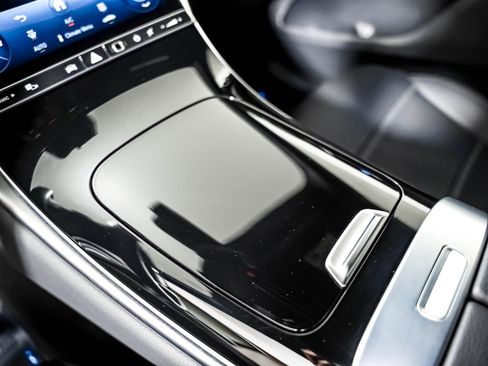 Certified 2026 Mercedes-Benz GLC 300 image 19
